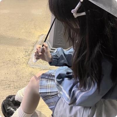 老妇与鸽子